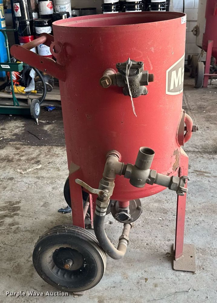 image for item DJ9668 2006 Marco M6-244 blasting pot