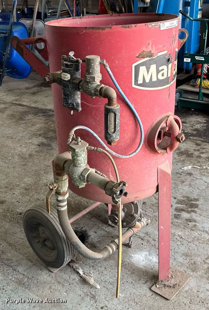 image for item DJ9669 2008 Marco M6-931 blasting pot