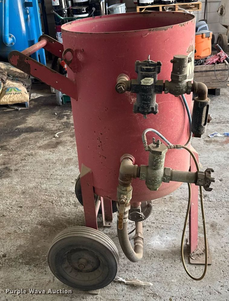 image for item DJ9669 2008 Marco M6-931 blasting pot