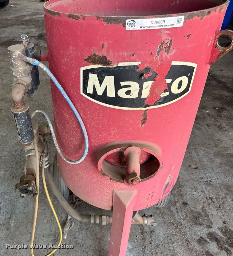 image for item DJ9669 2008 Marco M6-931 blasting pot