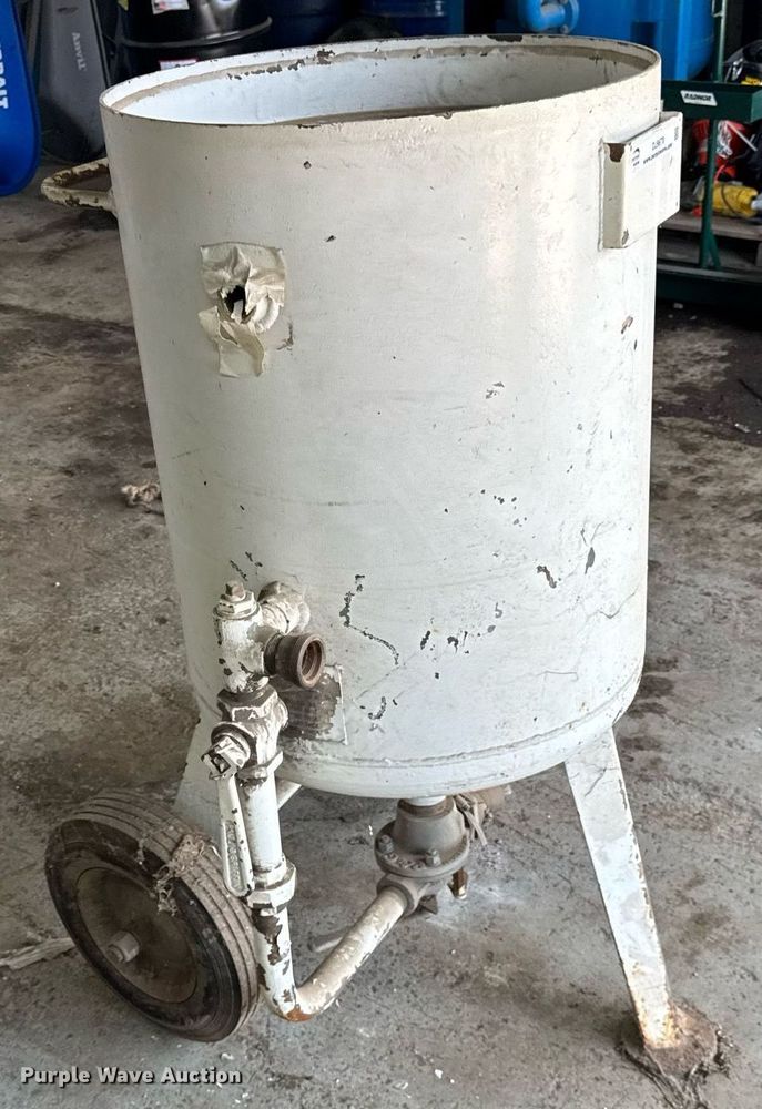 image for item DJ9670 Blasting pot