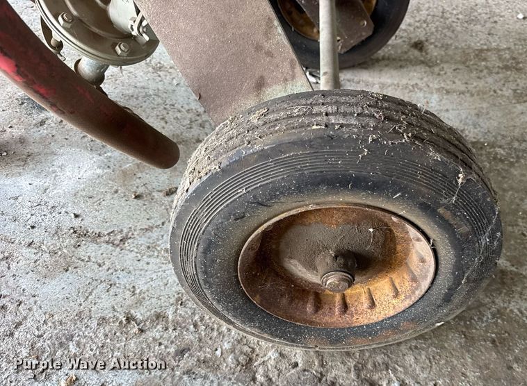 image for item DJ9671 Clemco SCWB-2452 blasting pot