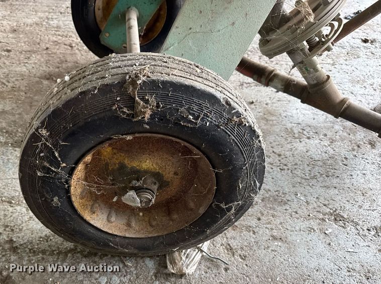 image for item DJ9671 Clemco SCWB-2452 blasting pot