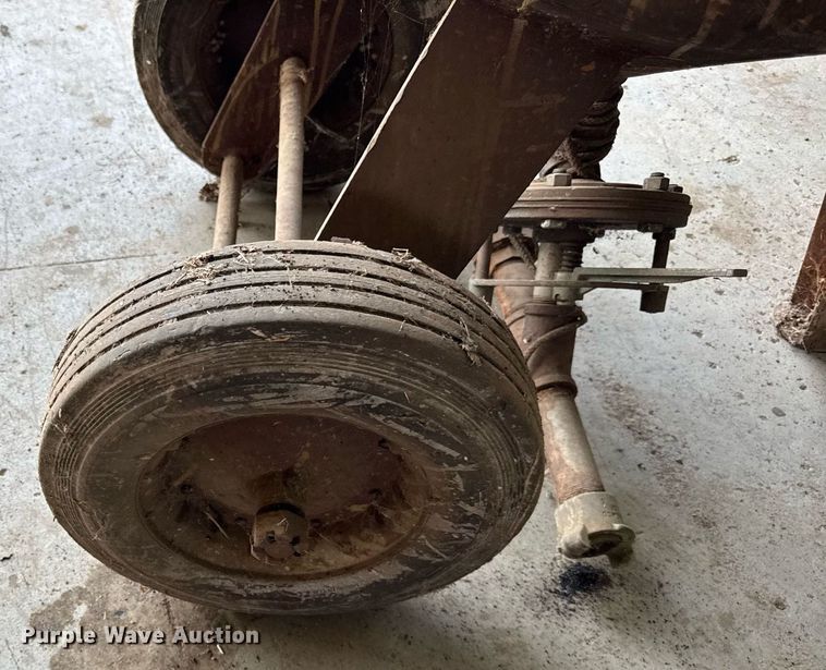 image for item DJ9672 1969 Saracco blasting pot