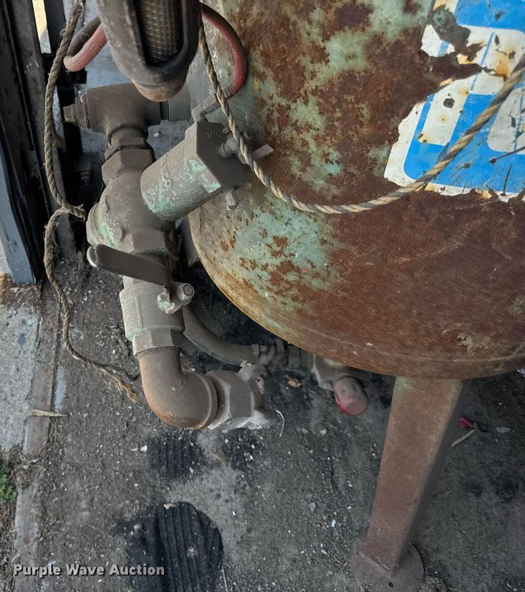 image for item DJ9673 1986 blasting pot