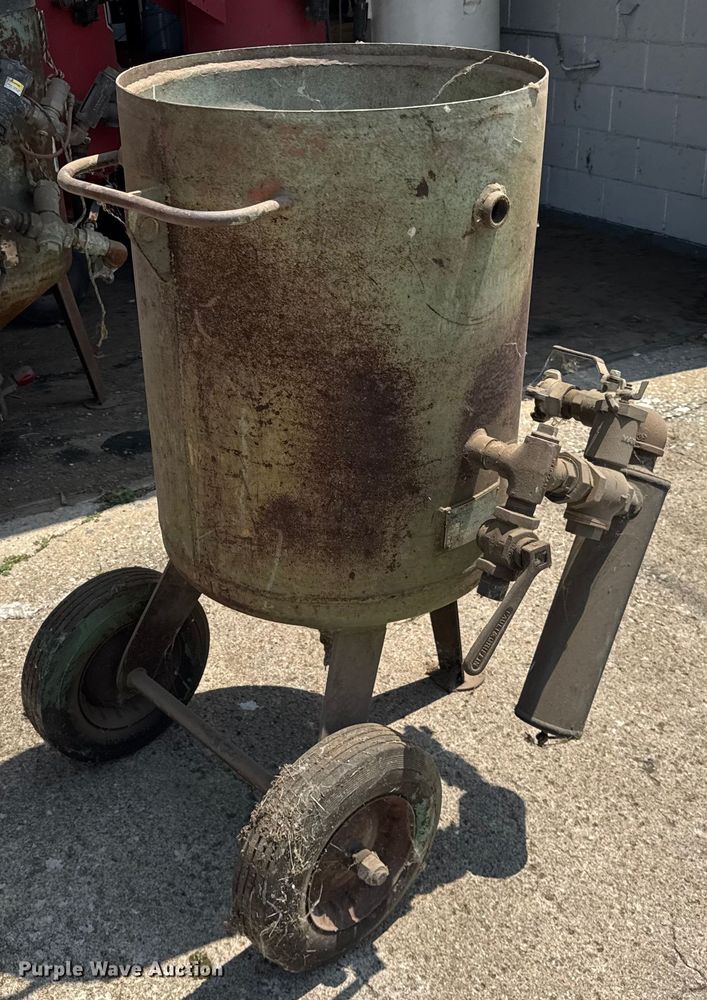 image for item DJ9674 Blasting pot