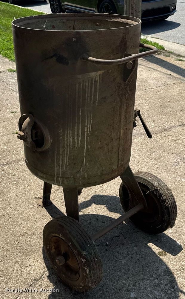 image for item DJ9674 Blasting pot