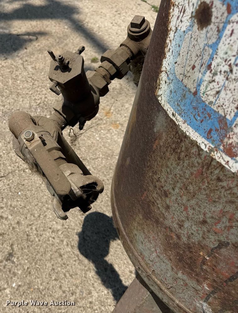 image for item DJ9674 Blasting pot