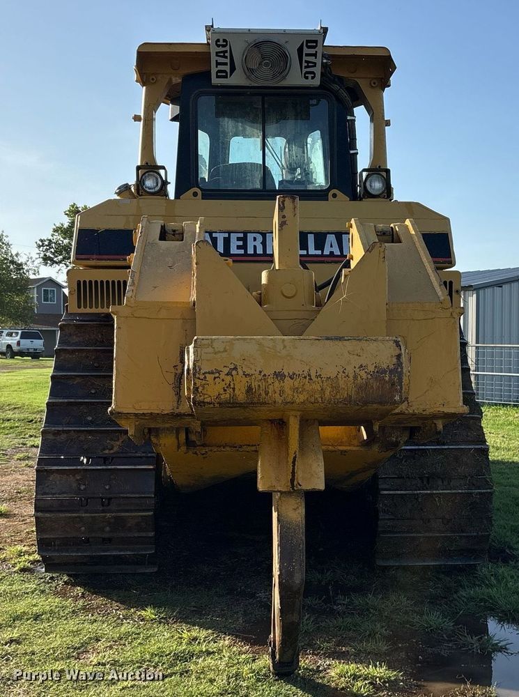 image for item DM1954 1987 Caterpillar D8N dozer
