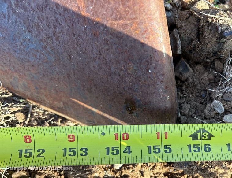 image for item DM1954 1987 Caterpillar D8N dozer