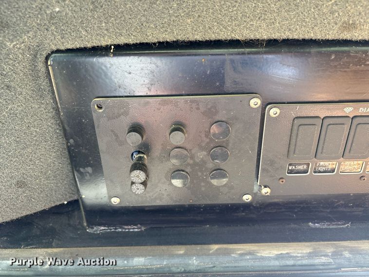 image for item DM1954 1987 Caterpillar D8N dozer