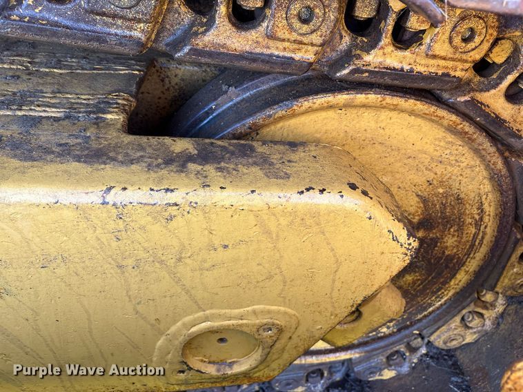 image for item DM1954 1987 Caterpillar D8N dozer