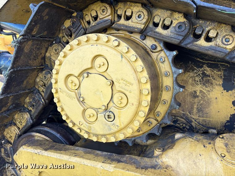 image for item DM1954 1987 Caterpillar D8N dozer