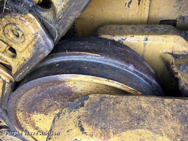 image for item DM1954 1987 Caterpillar D8N dozer