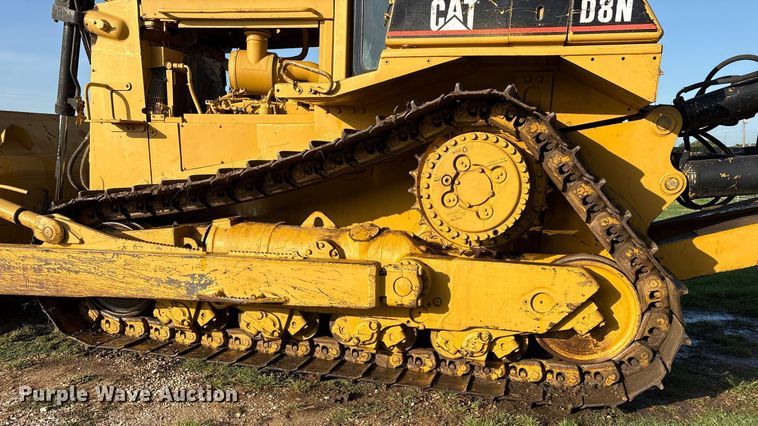 image for item DM1954 1987 Caterpillar D8N dozer