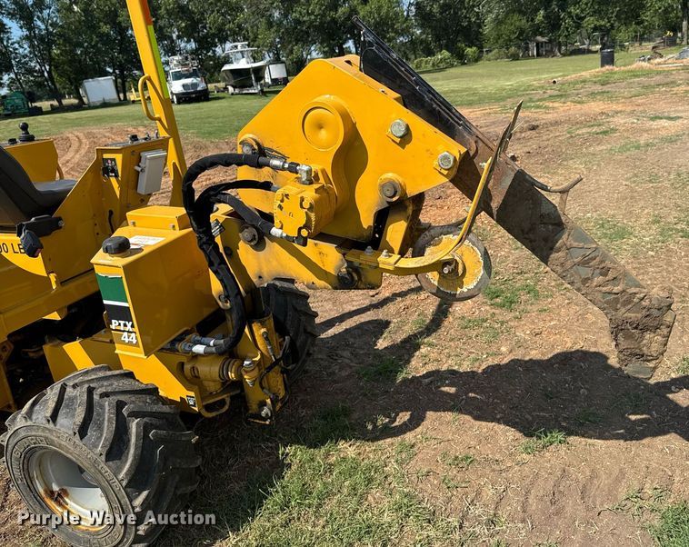 image for item DO0963 2016 Vermeer PTX44 trencher