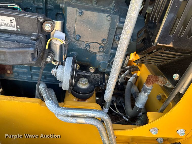 image for item DO0963 2016 Vermeer PTX44 trencher