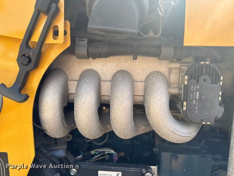 image for item DO0963 2016 Vermeer PTX44 trencher