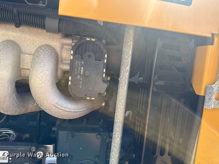 image for item DO0963 2016 Vermeer PTX44 trencher