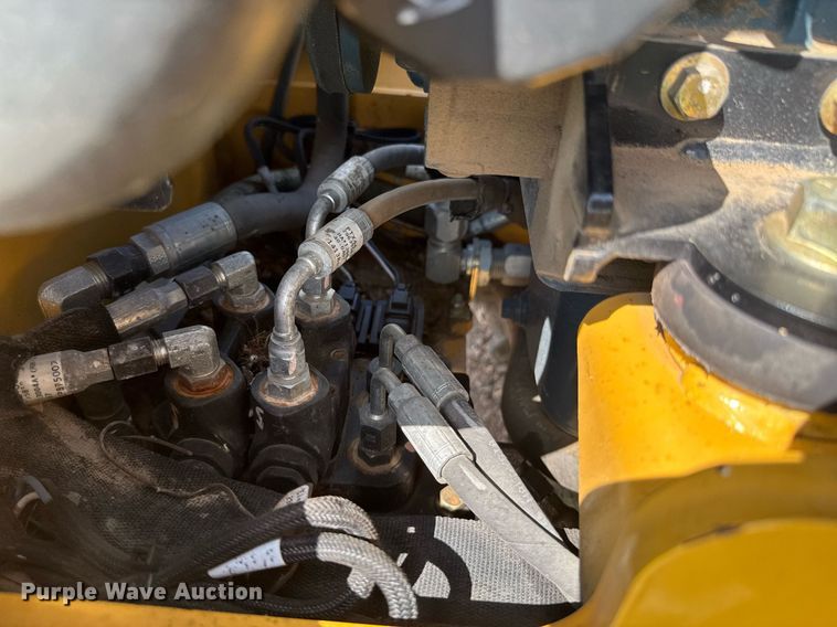 image for item DO0963 2016 Vermeer PTX44 trencher