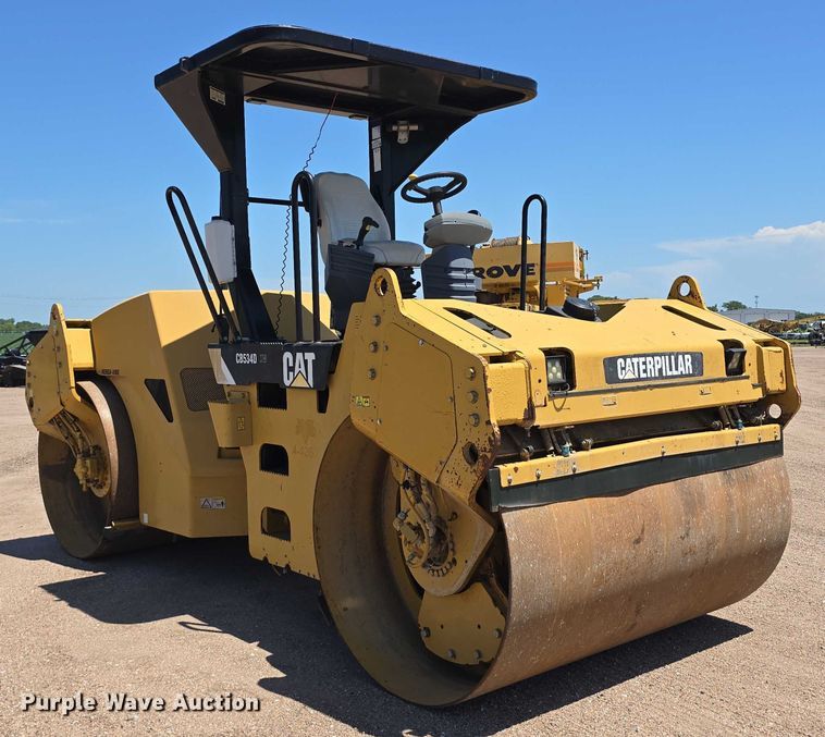 COMPACTADOR 2009 CATERPILLAR CB534DXW