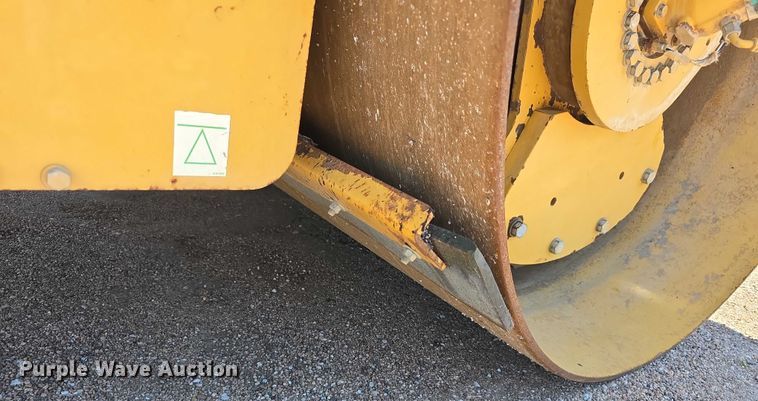 image for item DR3867 2009 Caterpillar CB534D XW double drum vibratory roller