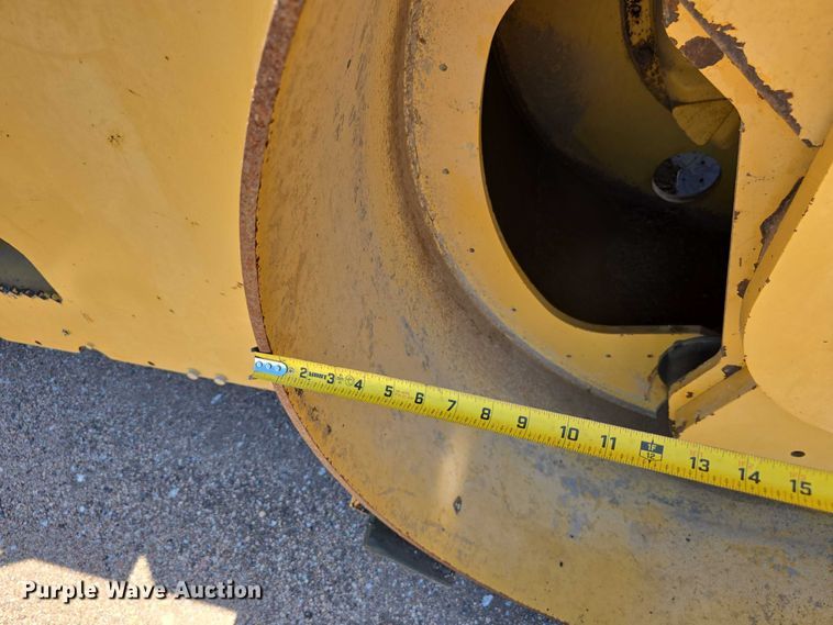 image for item DR3867 2009 Caterpillar CB534D XW double drum vibratory roller