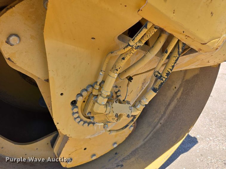 image for item DR3867 2009 Caterpillar CB534D XW double drum vibratory roller