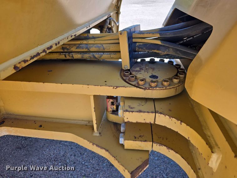 image for item DR3867 2009 Caterpillar CB534D XW double drum vibratory roller