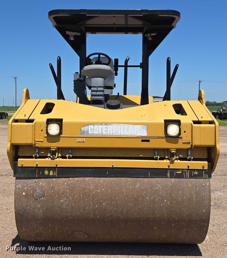 COMPACTADOR 2009 CATERPILLAR CB534DXW