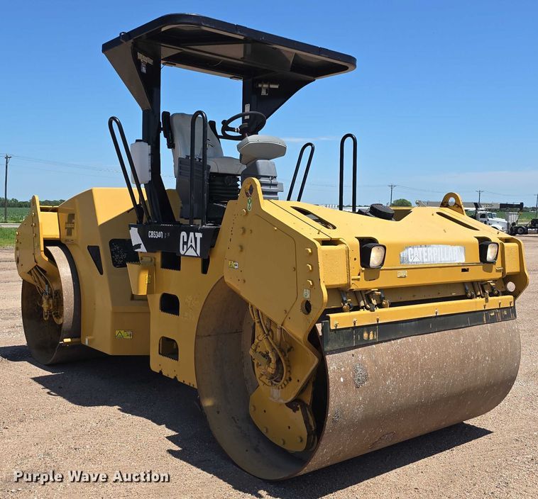 COMPACTADOR 2009 CATERPILLAR CB534DXW