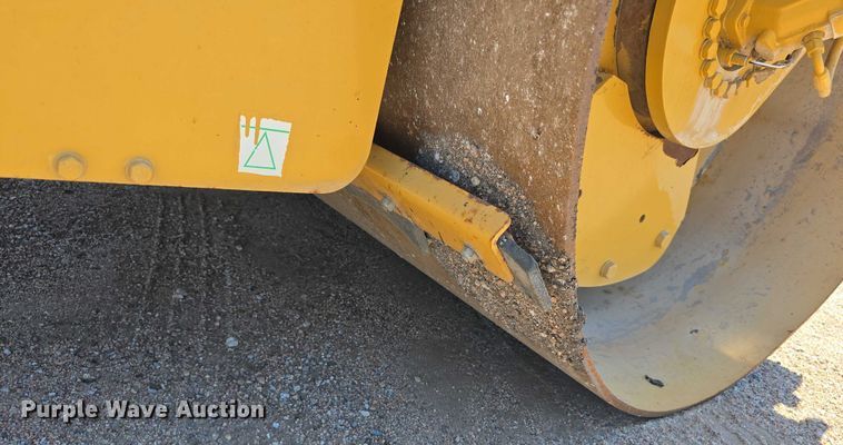 image for item DR3868 2009 Caterpillar CB534D XW double drum vibratory roller