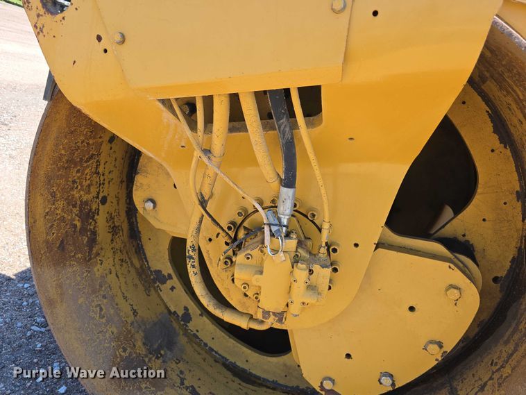 image for item DR3868 2009 Caterpillar CB534D XW double drum vibratory roller