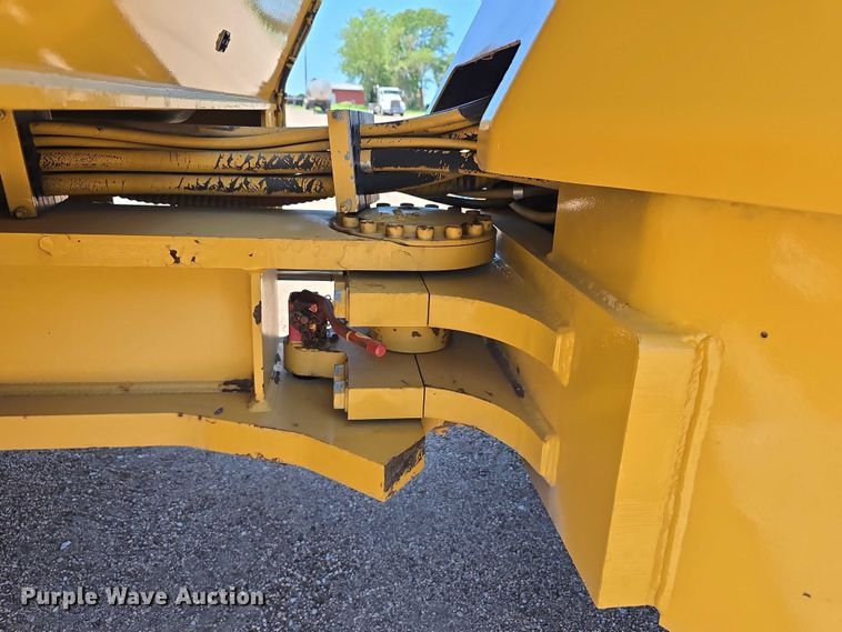 image for item DR3868 2009 Caterpillar CB534D XW double drum vibratory roller