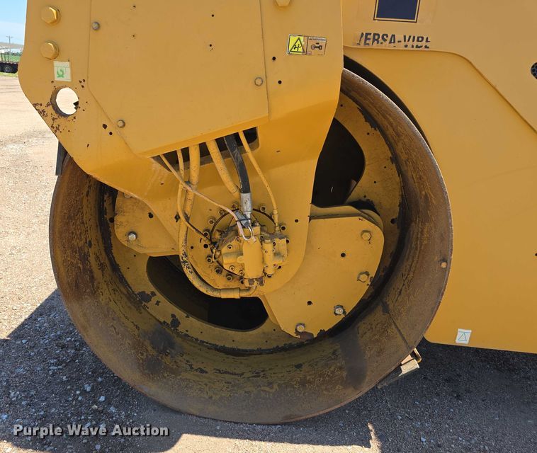 image for item DR3868 2009 Caterpillar CB534D XW double drum vibratory roller