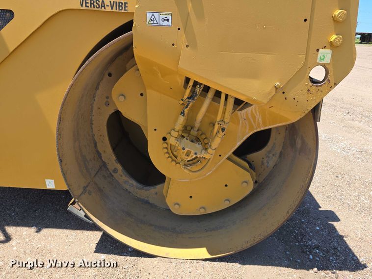 image for item DR3868 2009 Caterpillar CB534D XW double drum vibratory roller