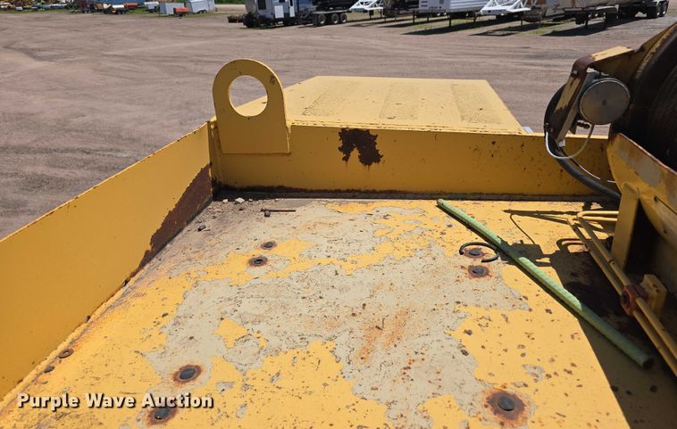 image for item DR3873 1991 Grove RT 528C crane