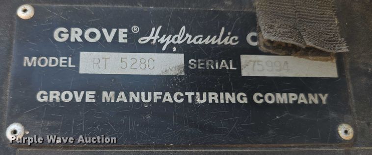 image for item DR3873 1991 Grove RT 528C crane