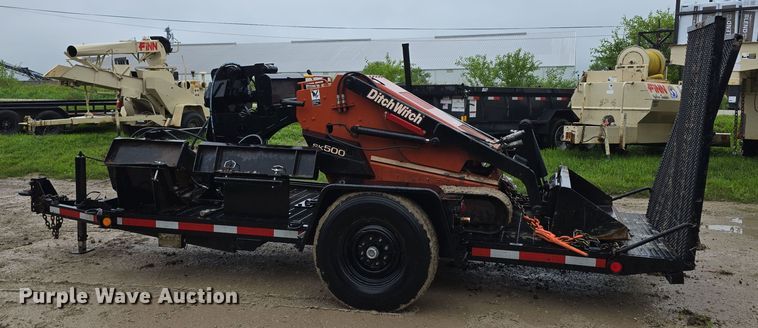 image for item DR3877 2005 Ditch Witch SK500 compact utility loader