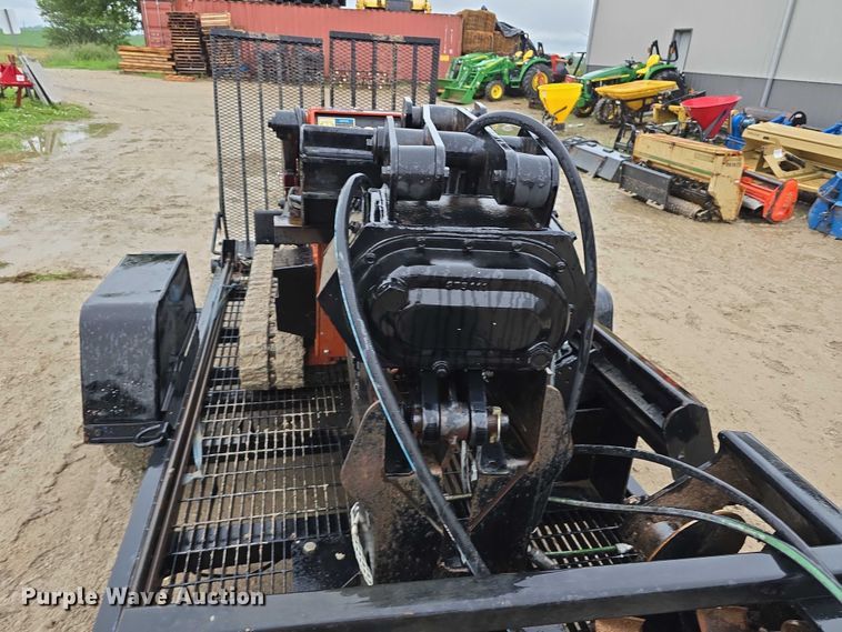 image for item DR3877 2005 Ditch Witch SK500 compact utility loader