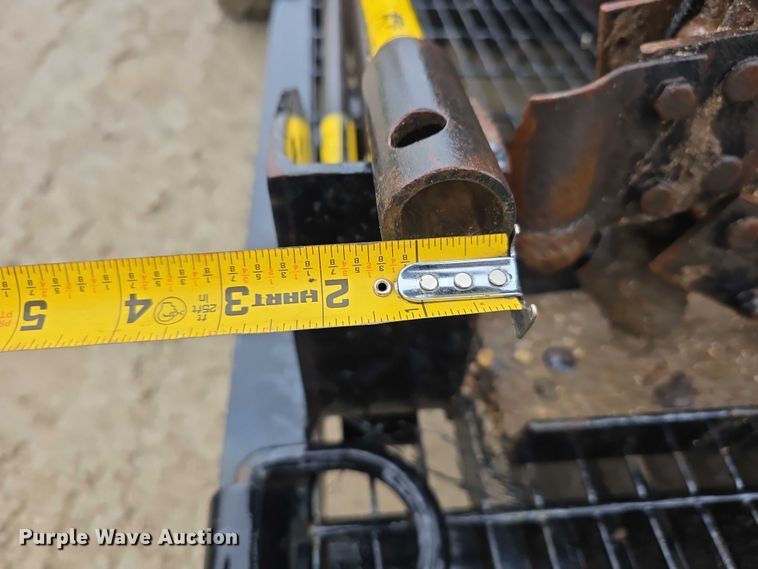 image for item DR3877 2005 Ditch Witch SK500 compact utility loader