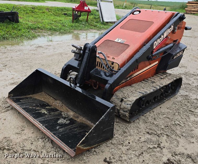 image for item DR3877 2005 Ditch Witch SK500 compact utility loader