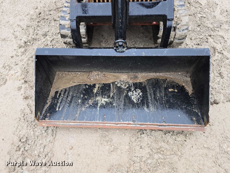 image for item DR3877 2005 Ditch Witch SK500 compact utility loader