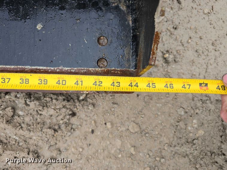 image for item DR3877 2005 Ditch Witch SK500 compact utility loader