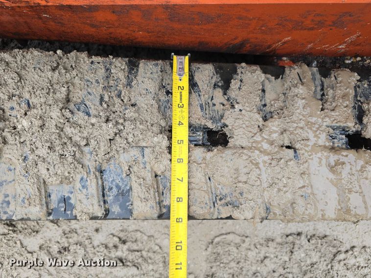 image for item DR3877 2005 Ditch Witch SK500 compact utility loader