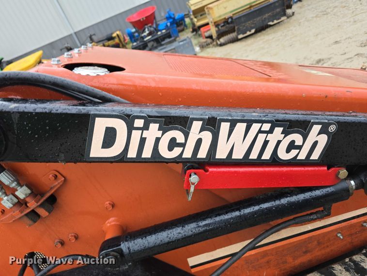image for item DR3877 2005 Ditch Witch SK500 compact utility loader