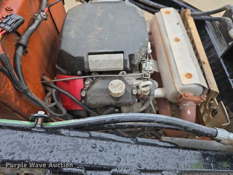 image for item DR3877 2005 Ditch Witch SK500 compact utility loader