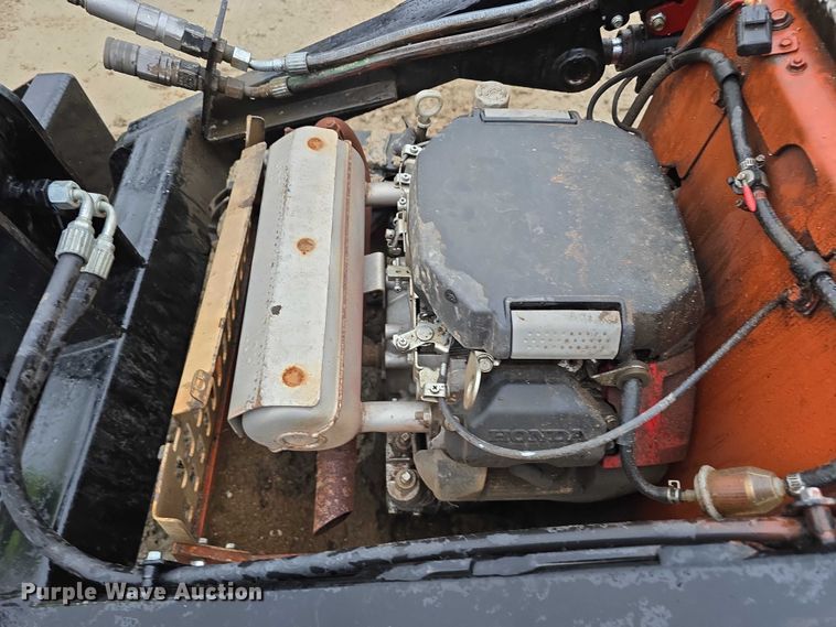 image for item DR3877 2005 Ditch Witch SK500 compact utility loader