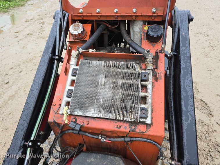 image for item DR3877 2005 Ditch Witch SK500 compact utility loader