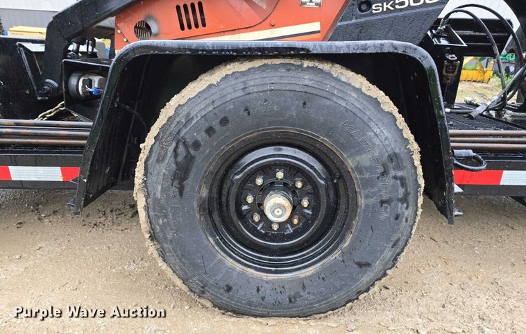 image for item DR3877 2005 Ditch Witch SK500 compact utility loader